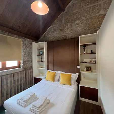 Wine Press Chalet Amarante