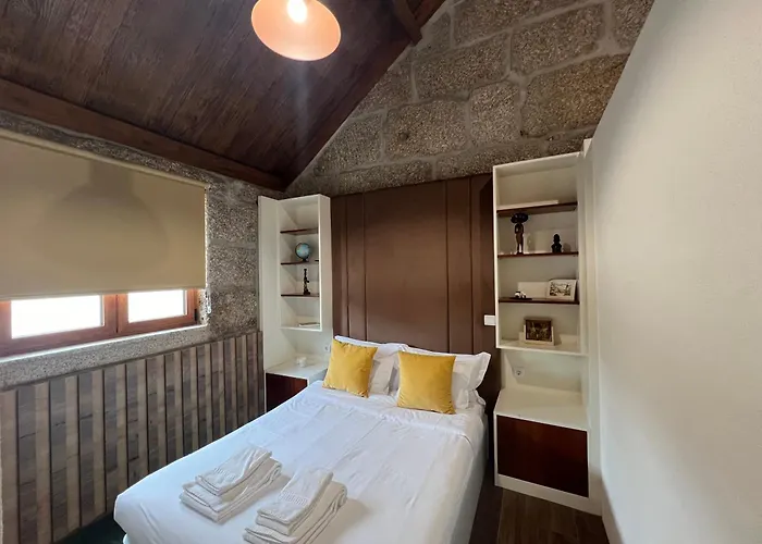 Wine Press Chalet Amarante